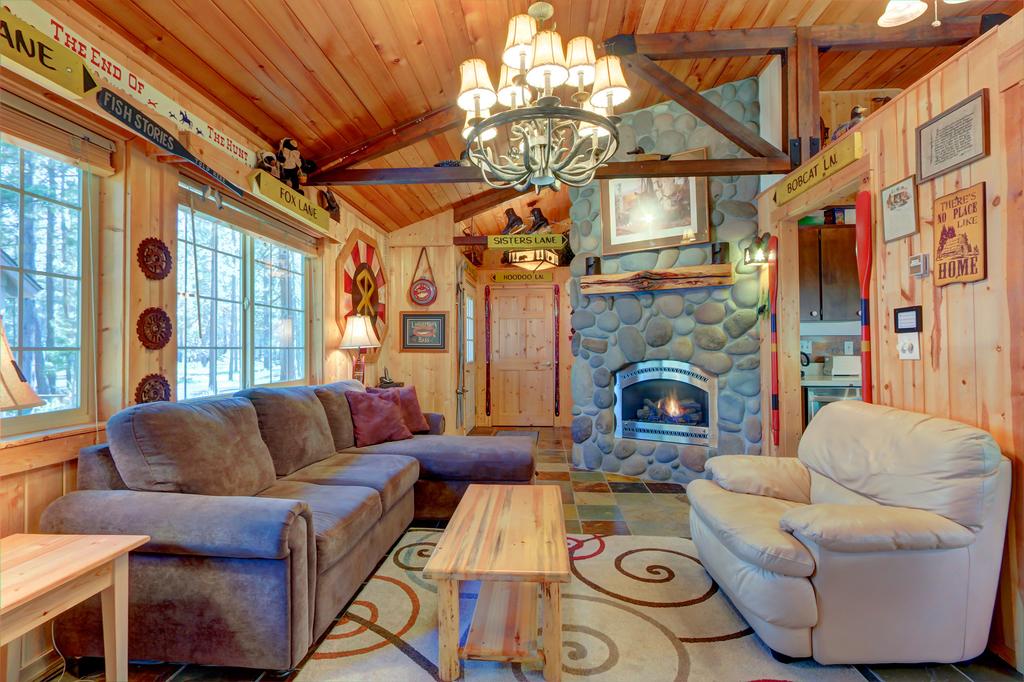 12 Deer Lane - thumb 0