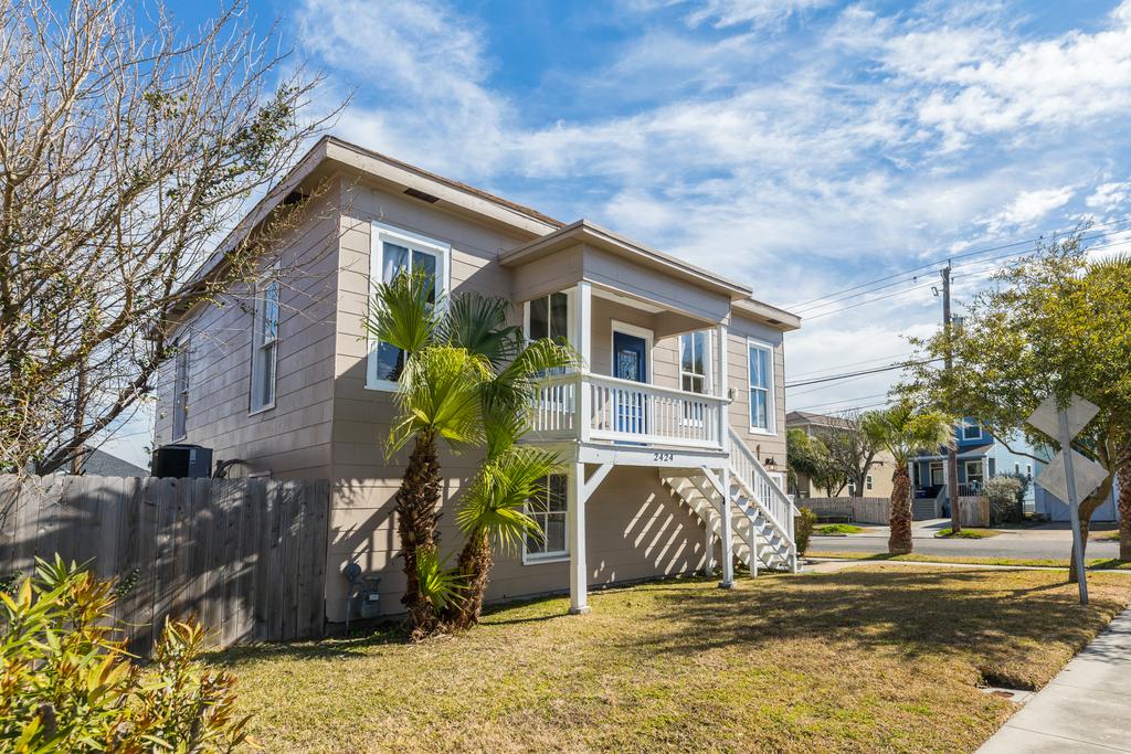 38th Street Retreat - Master Unit - thumb 1