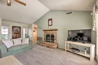 All-Season Abode with Pool and BBQ - Hike Swim and Golf Accommodation Arizona