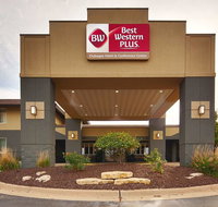 Best Western Plus Dubuque Hotel and Conference Center - Accommodation Arizona