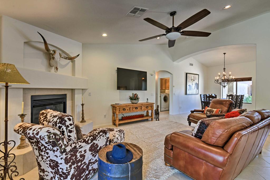Cave Creek Modern Home With Patio, Grill & Pool! - thumb 3