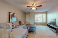 Hamptons Villa Accommodation Arizona