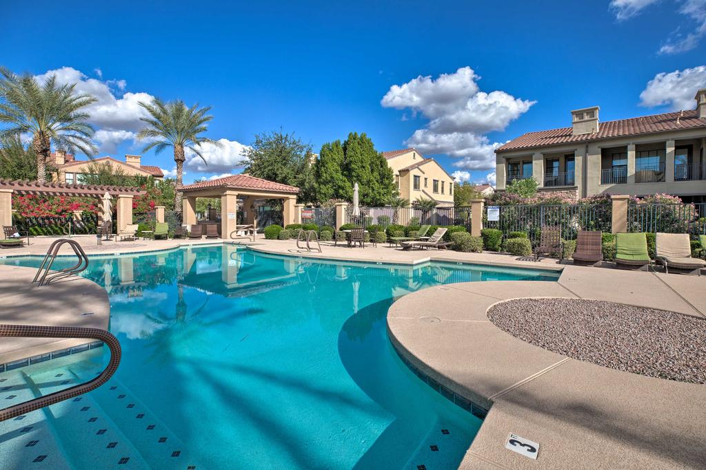 Luxurious Chandler Condo With Hot Tub And Pool Access! - thumb 2