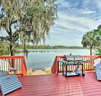 Ocklawaha House on Lake Fay with Pool Table and Hot Tub - Accommodation Arizona