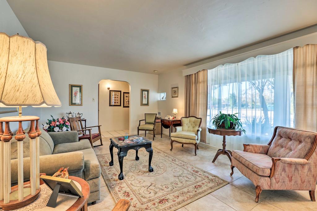 Phoenix Home-3 Min Walk To St. Joseph's Hospital - thumb 3