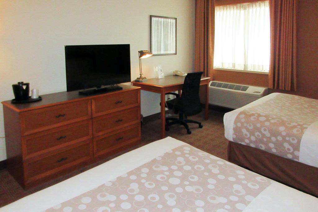 Quality Inn & Suites Raleigh Durham Airport - thumb 3