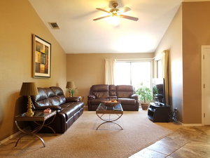 Quiet Neighborhood Off La Canada