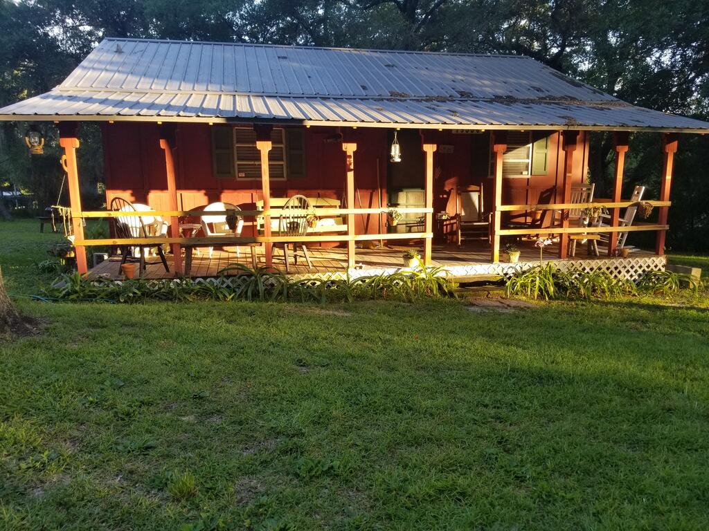 Relish The Complete And Perfect Solitude Of Your Cabin In The Woods - thumb 0