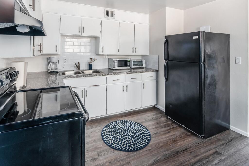 WanderJaunt - Bristol Manor - thumb 1