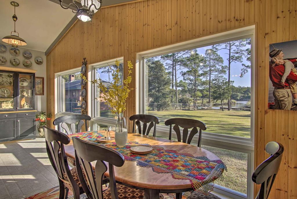 Waterfront Foley Home With Dock - 6 Mi To Beach! - thumb 1