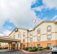 Days Inn  Suites by Wyndham Prattville-Montgomery - Accommodation Arizona