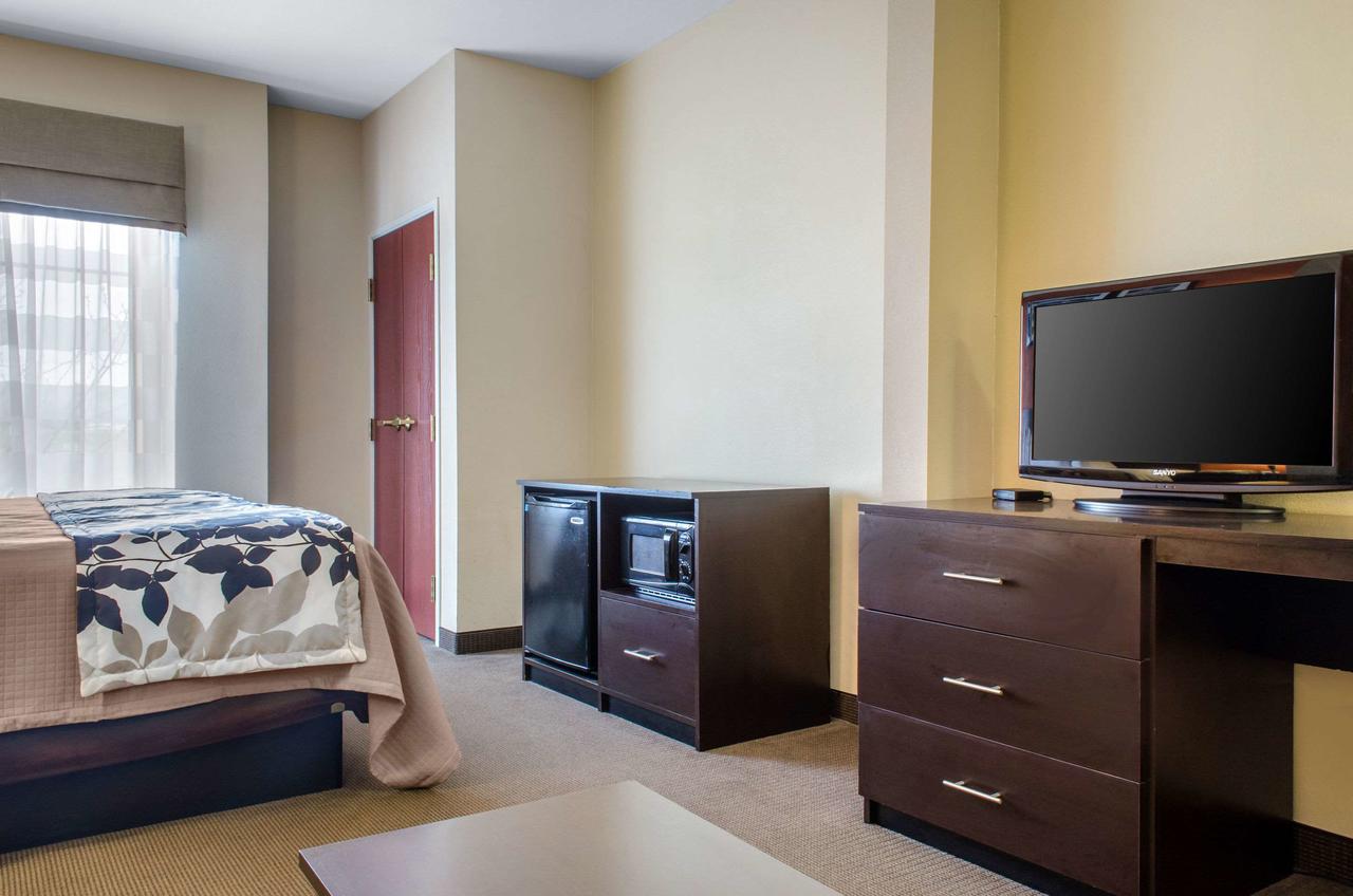 Sleep Inn & Suites East Chase - thumb 34