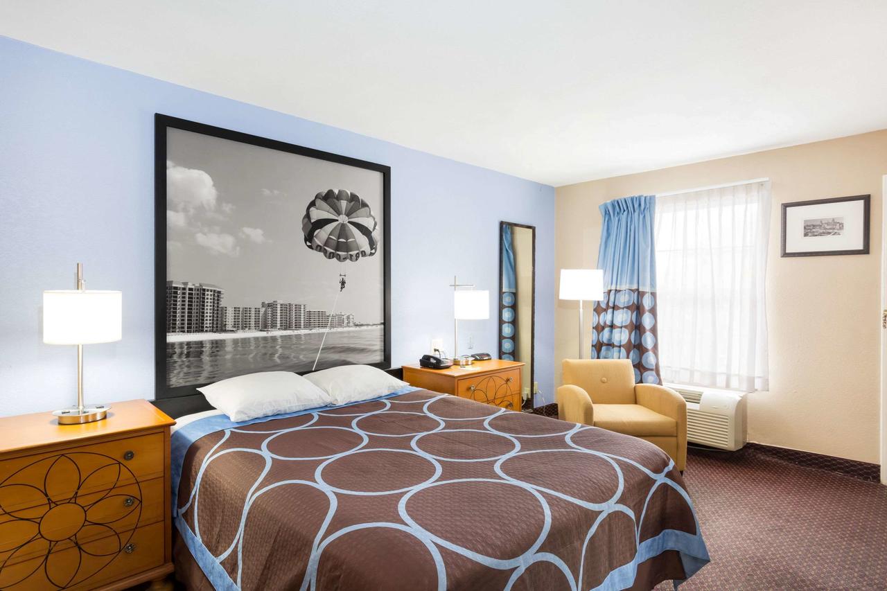 Super 8 By Wyndham Foley - thumb 22