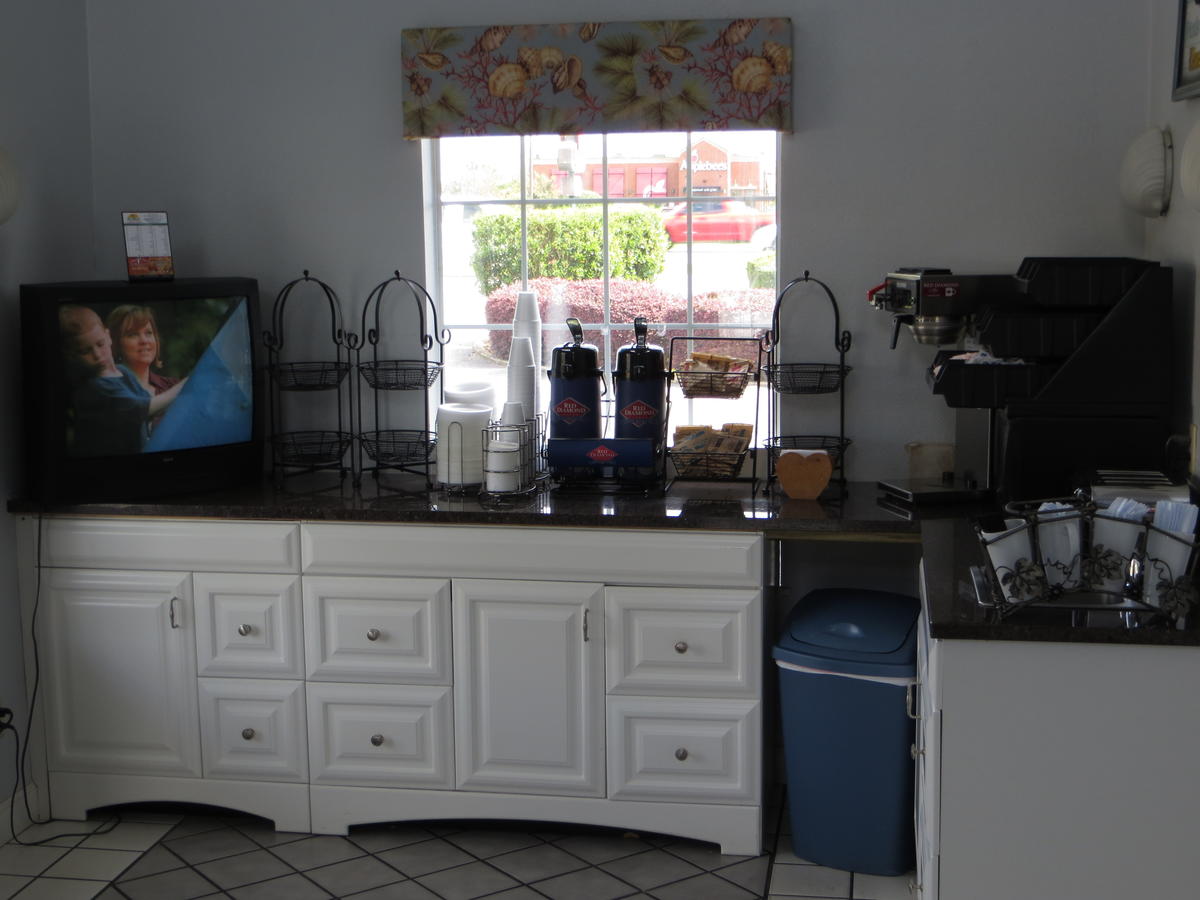 Super 8 By Wyndham Foley - thumb 7