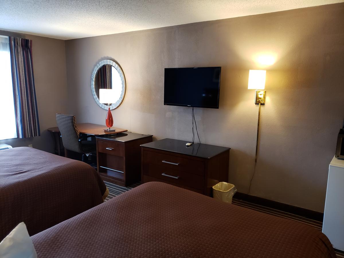 Americas Best Value Inn & Suites-Foley - thumb 1