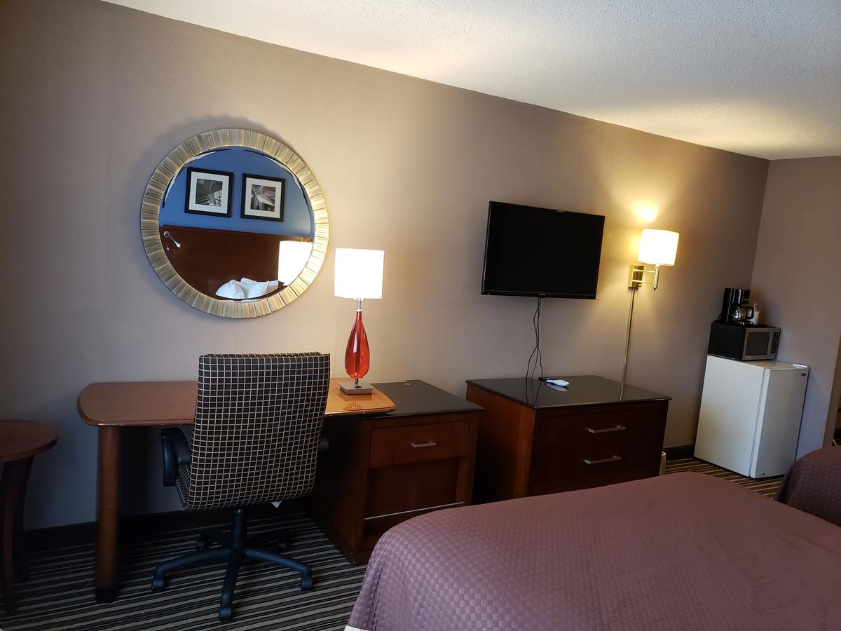 Americas Best Value Inn & Suites-Foley - thumb 13