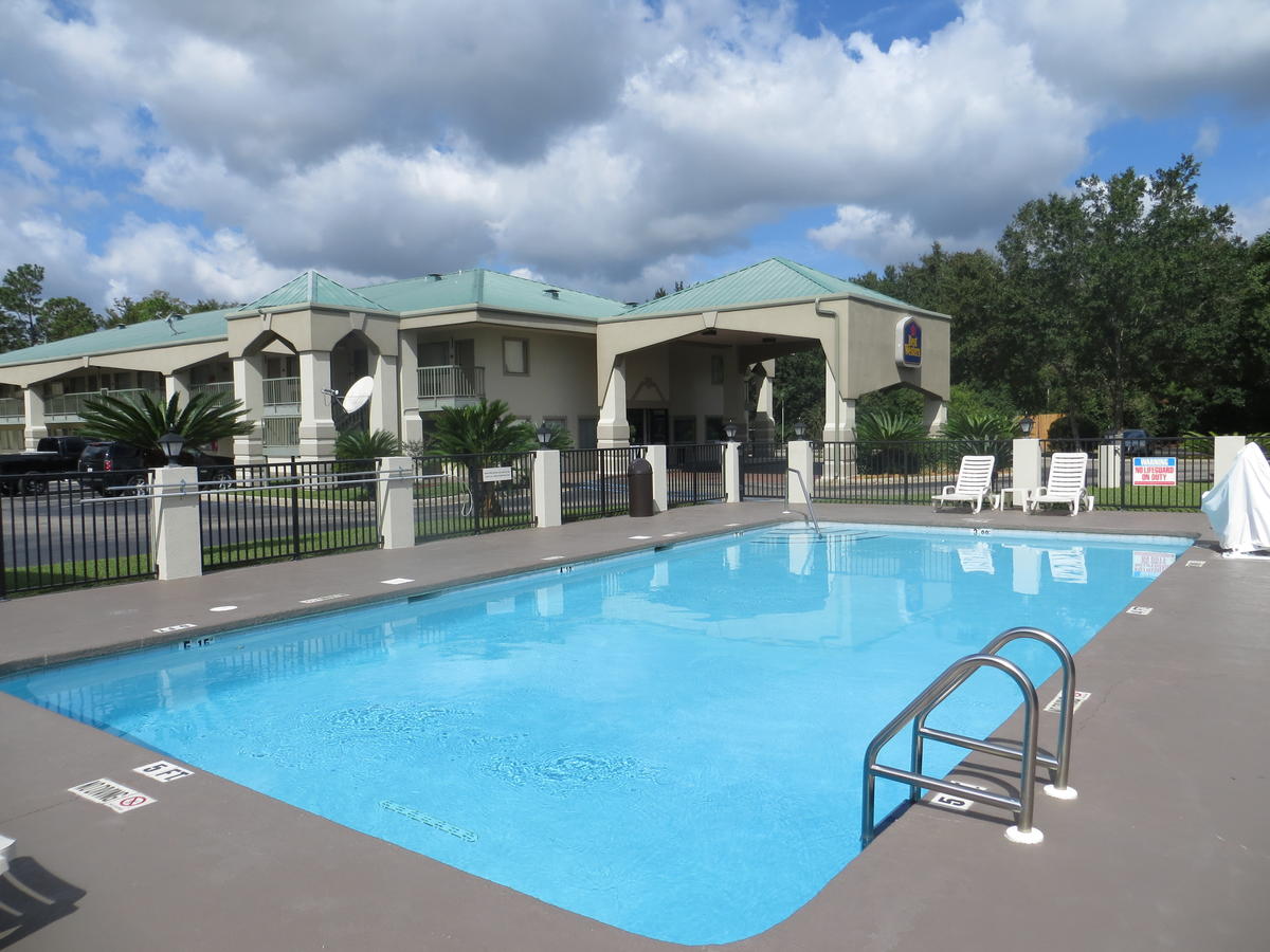 Riviera Inn - thumb 9