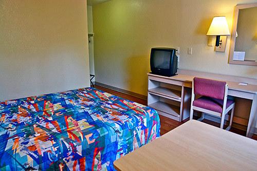 Motel 6 Montgomery - East - thumb 9