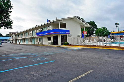 Motel 6 Montgomery - East - thumb 7