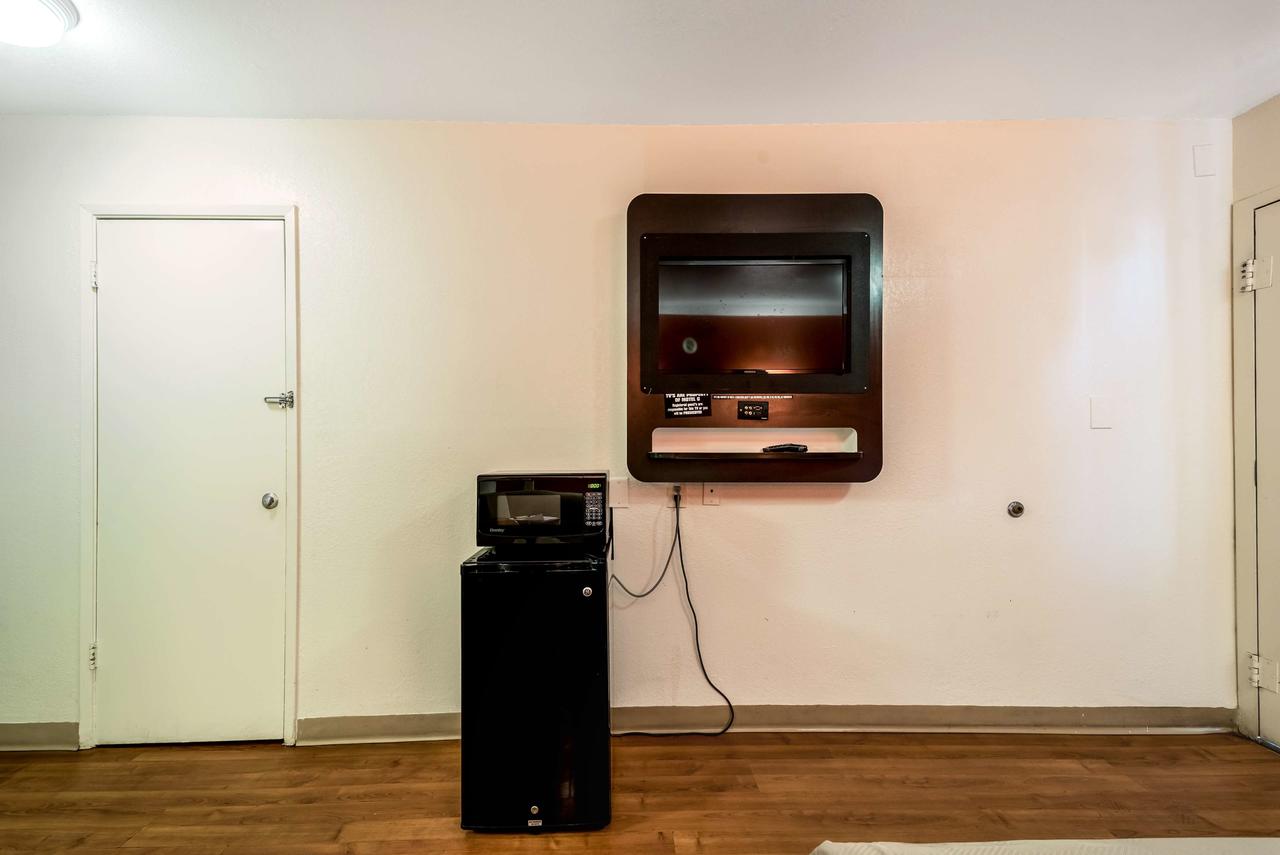 Motel 6 Montgomery - East - thumb 17