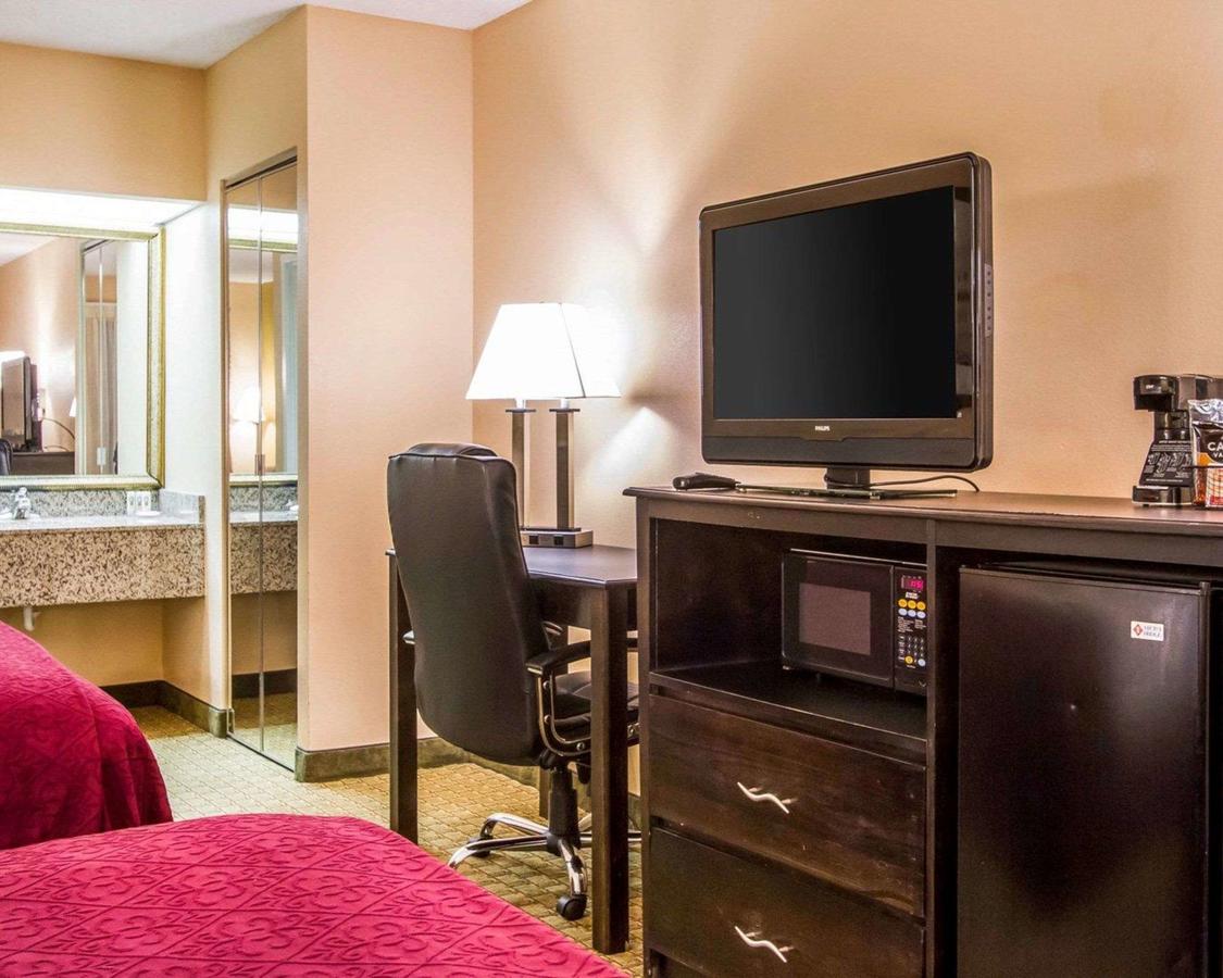 Quality Inn Foley - thumb 22