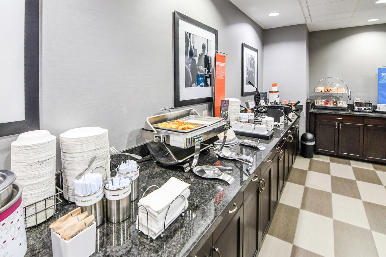 Hampton Inn Foley - thumb 27