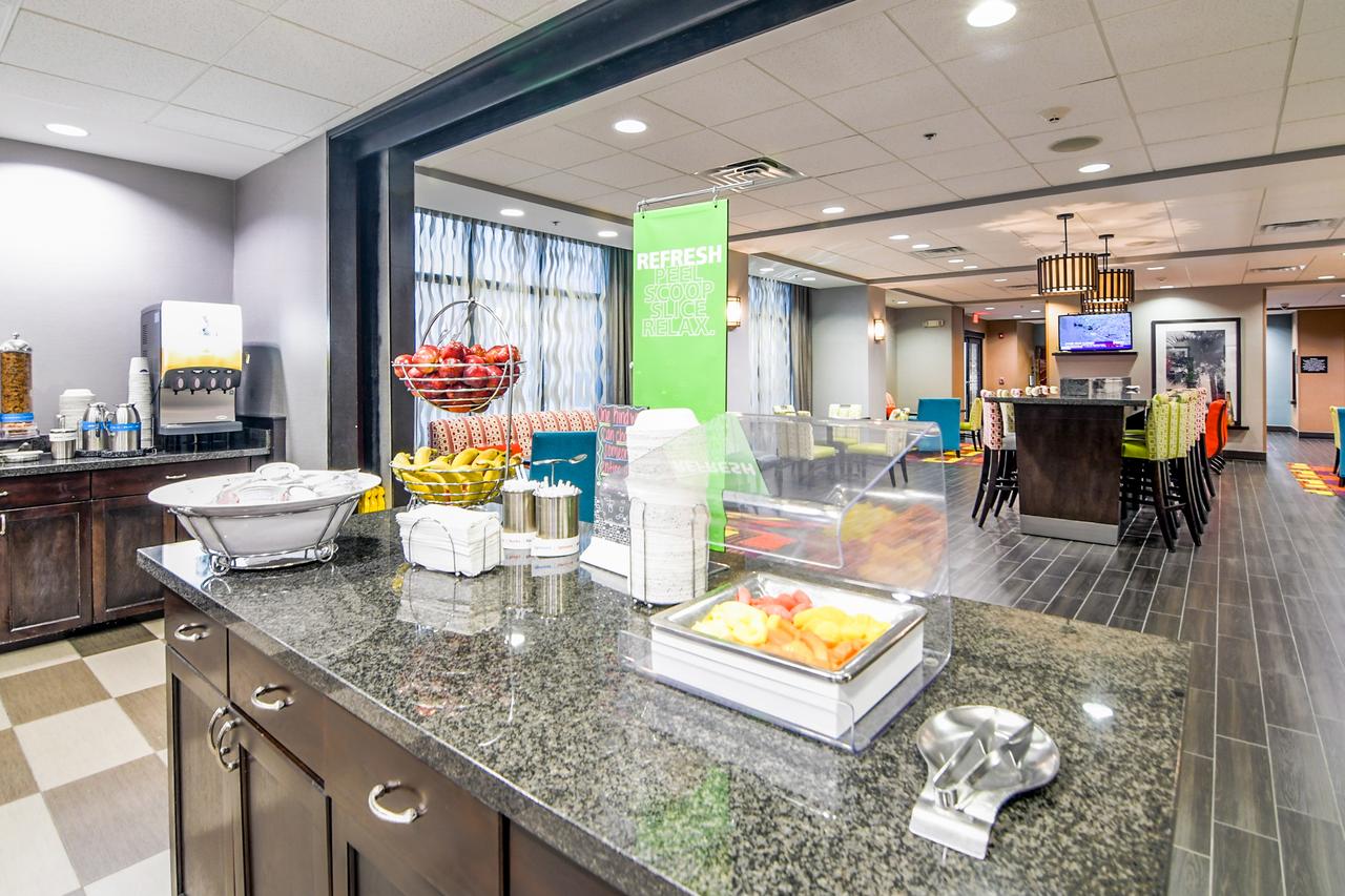 Hampton Inn Foley - thumb 19