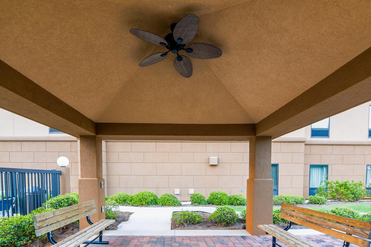 Hampton Inn Foley - thumb 5