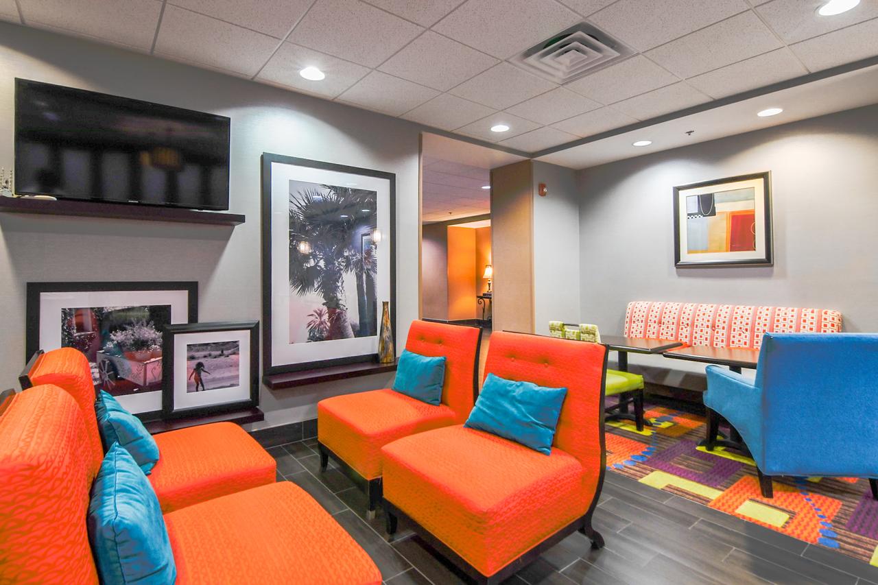 Hampton Inn Foley - thumb 16