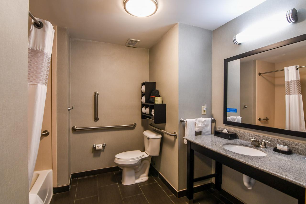 Hampton Inn Foley - thumb 44