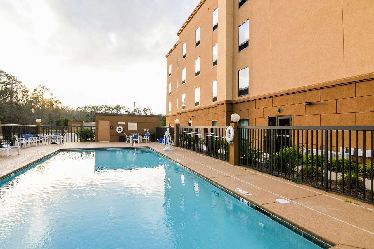 Hampton Inn Foley - thumb 2