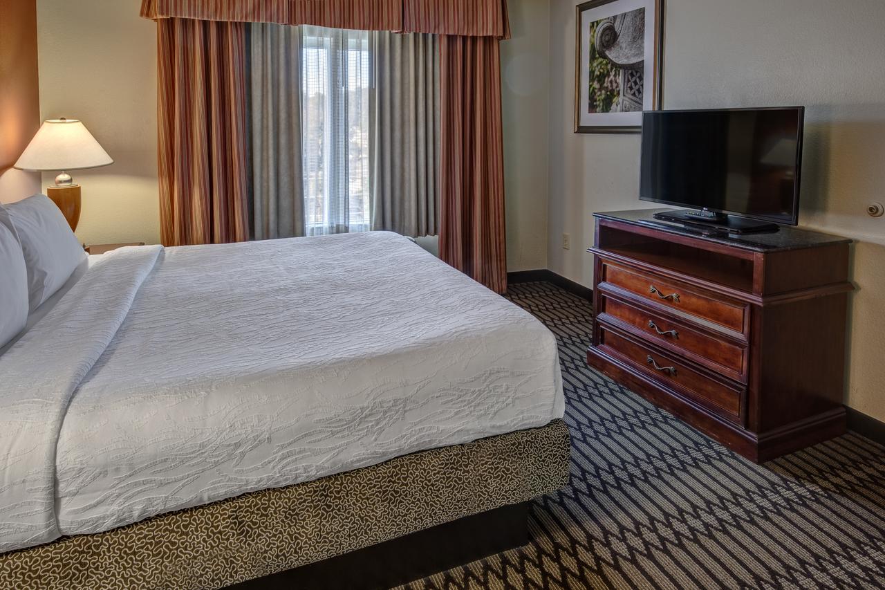 Hilton Garden Inn Birmingham/Lakeshore Drive - thumb 16