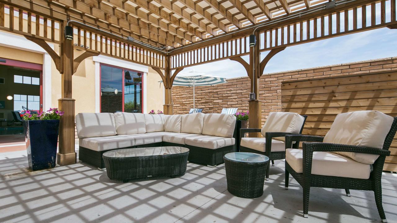 Best Western Plus Chandler Hotel & Suites - thumb 30