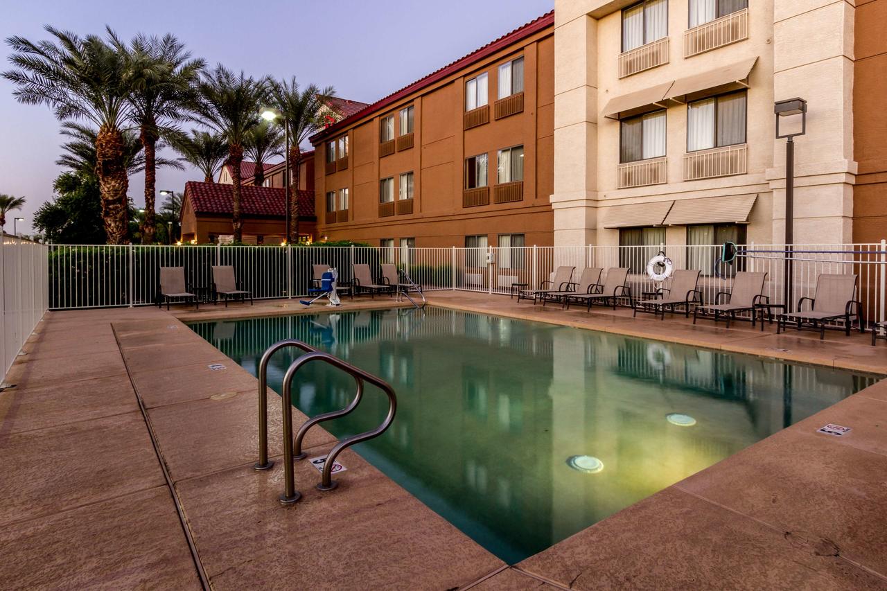 Red Roof Inn PLUS+ Tempe - Phoenix Airport - thumb 6