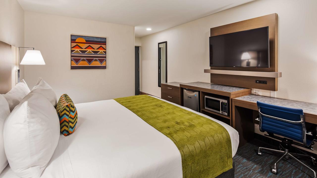 Best Western Plus Yuma Foothills Inn & Suites - thumb 36