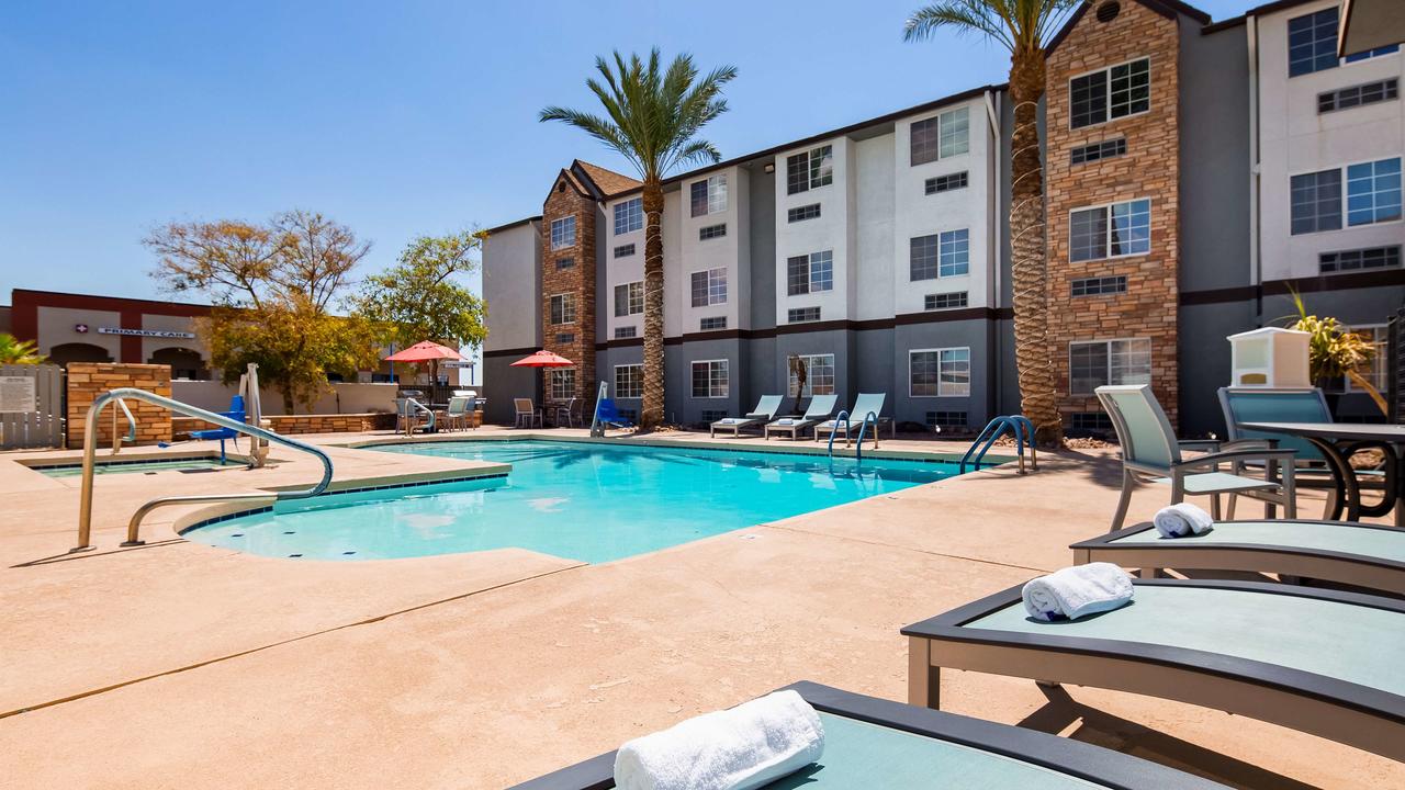 Best Western Plus Yuma Foothills Inn & Suites - thumb 42