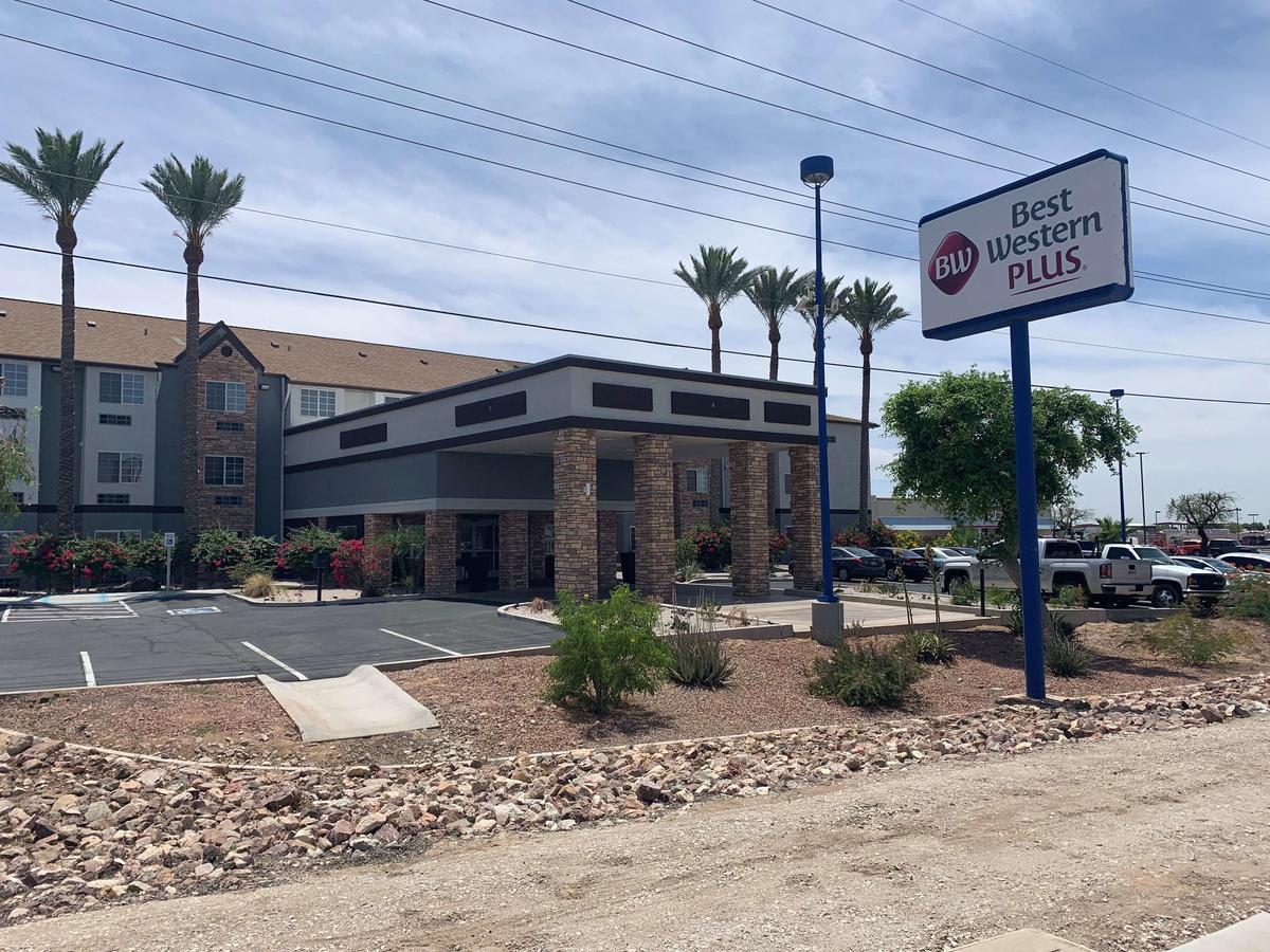 Best Western Plus Yuma Foothills Inn & Suites - thumb 2