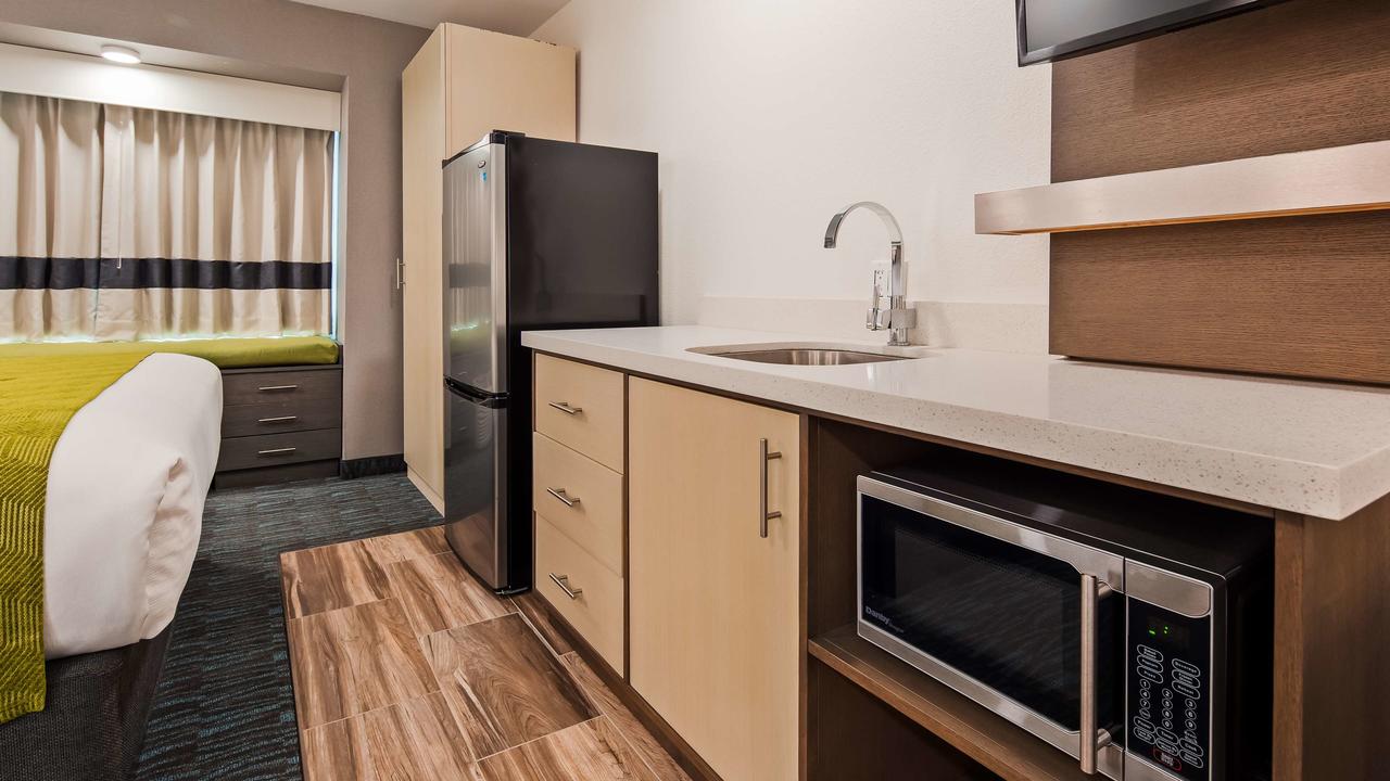 Best Western Plus Yuma Foothills Inn & Suites - thumb 38