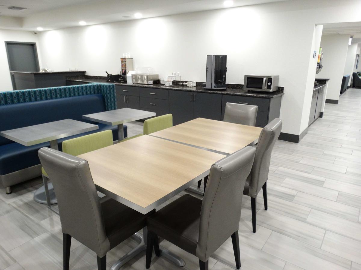 Best Western Plus Yuma Foothills Inn & Suites - thumb 11