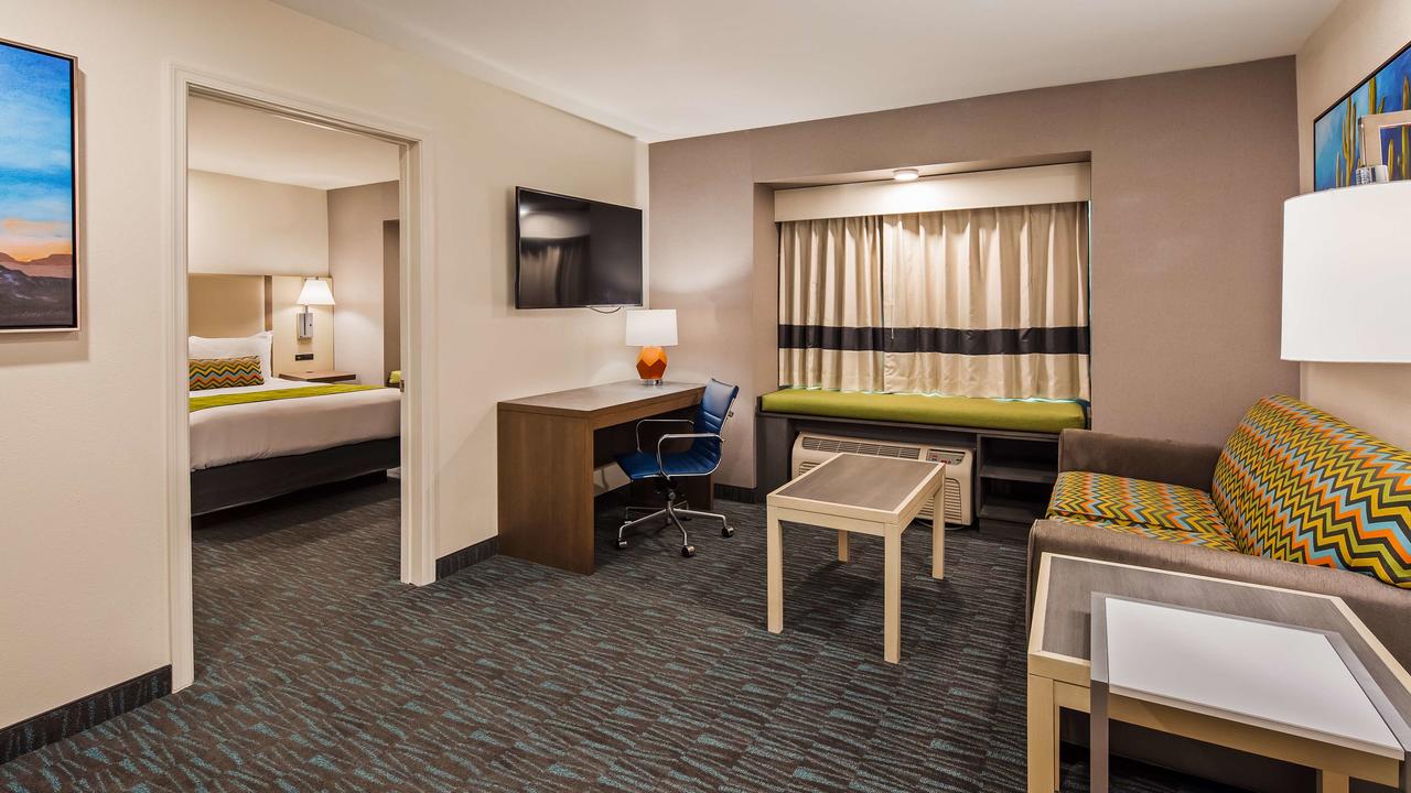 Best Western Plus Yuma Foothills Inn & Suites - thumb 37