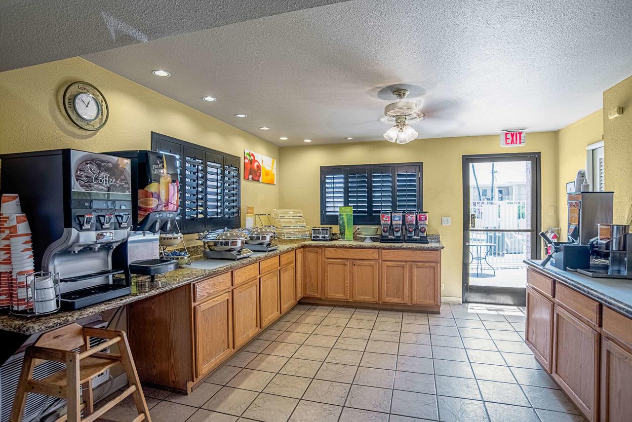 Quality Inn & Suites Phoenix NW - Sun City - thumb 33