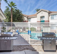 Hawthorn Suites by Wyndham Chandler - Accommodation Arizona