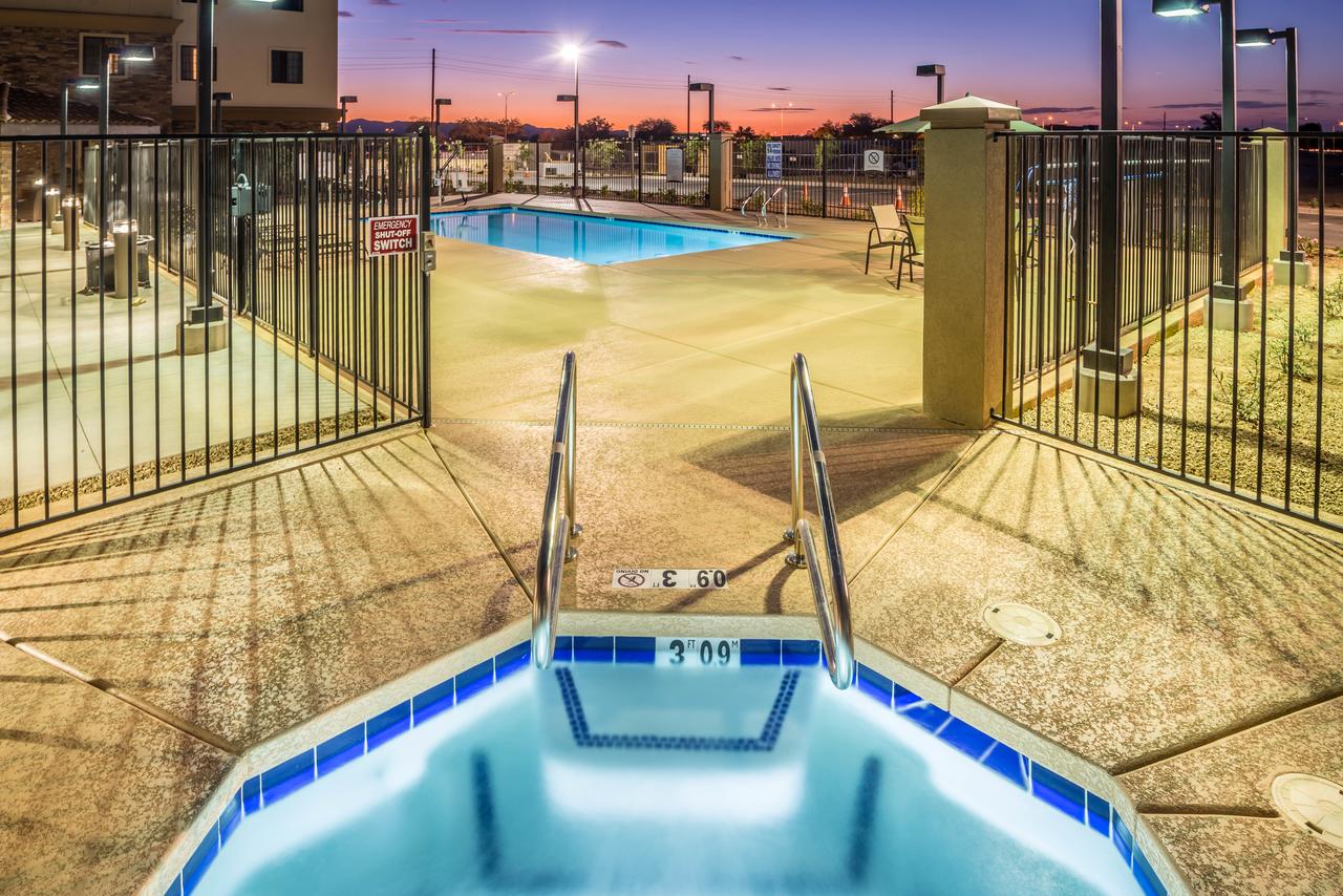 Staybridge Suites Chandler - thumb 8