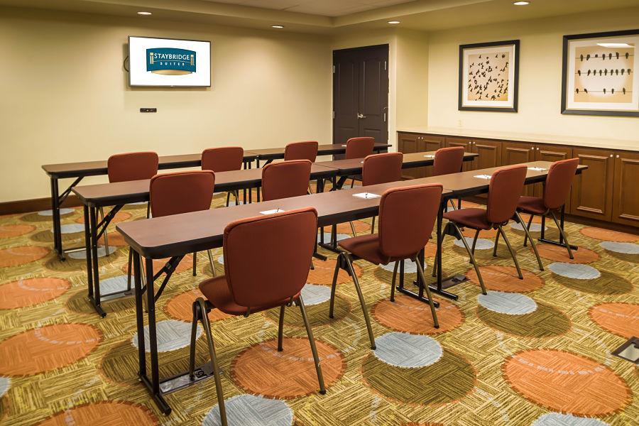 Staybridge Suites Chandler - thumb 25