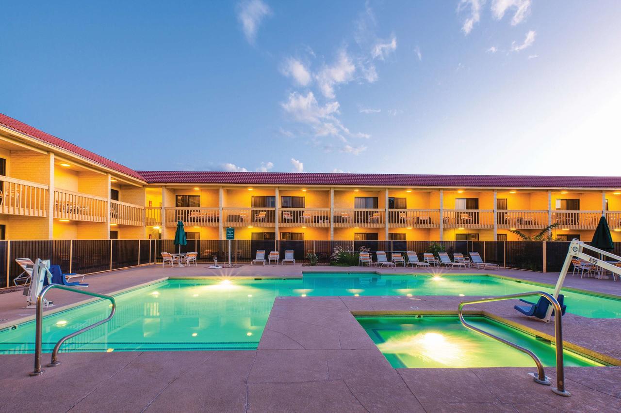 La Quinta Inn By Wyndham Tucson East - thumb 25