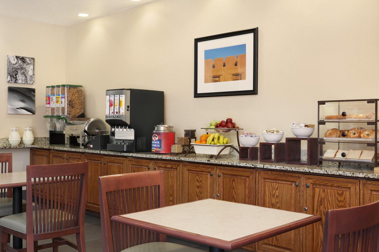 Country Inn & Suites By Radisson, Tucson Airport, AZ - thumb 3
