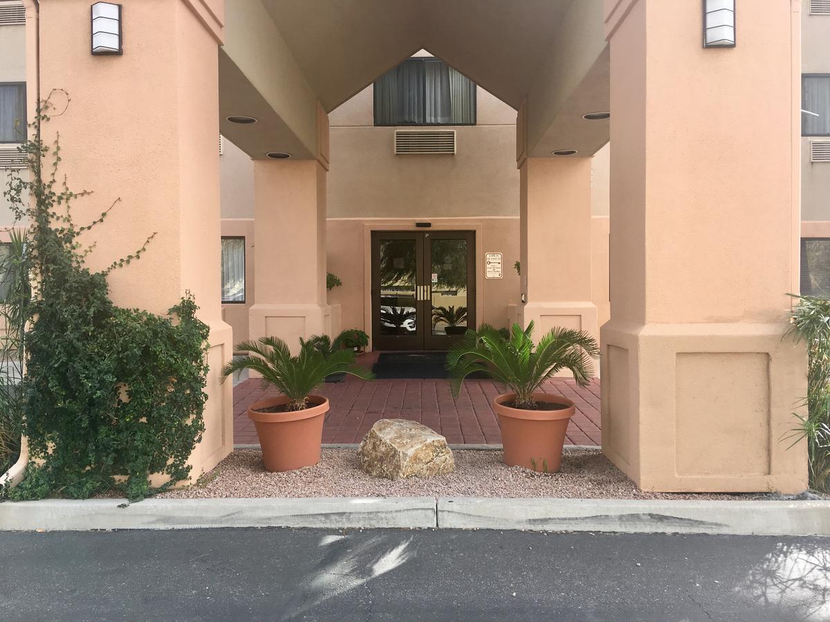 Baymont By Wyndham Tucson Airport - thumb 10
