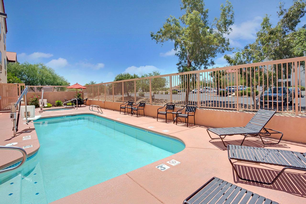Baymont By Wyndham Tucson Airport - thumb 34