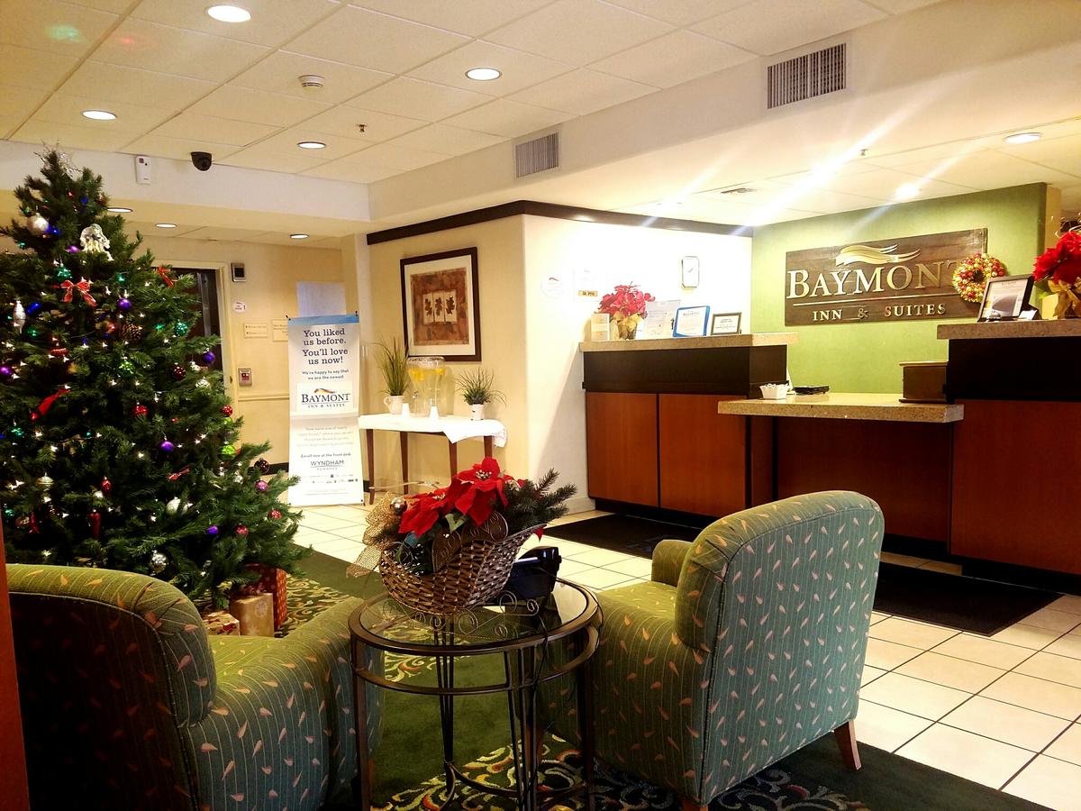 Baymont By Wyndham Tucson Airport - thumb 32
