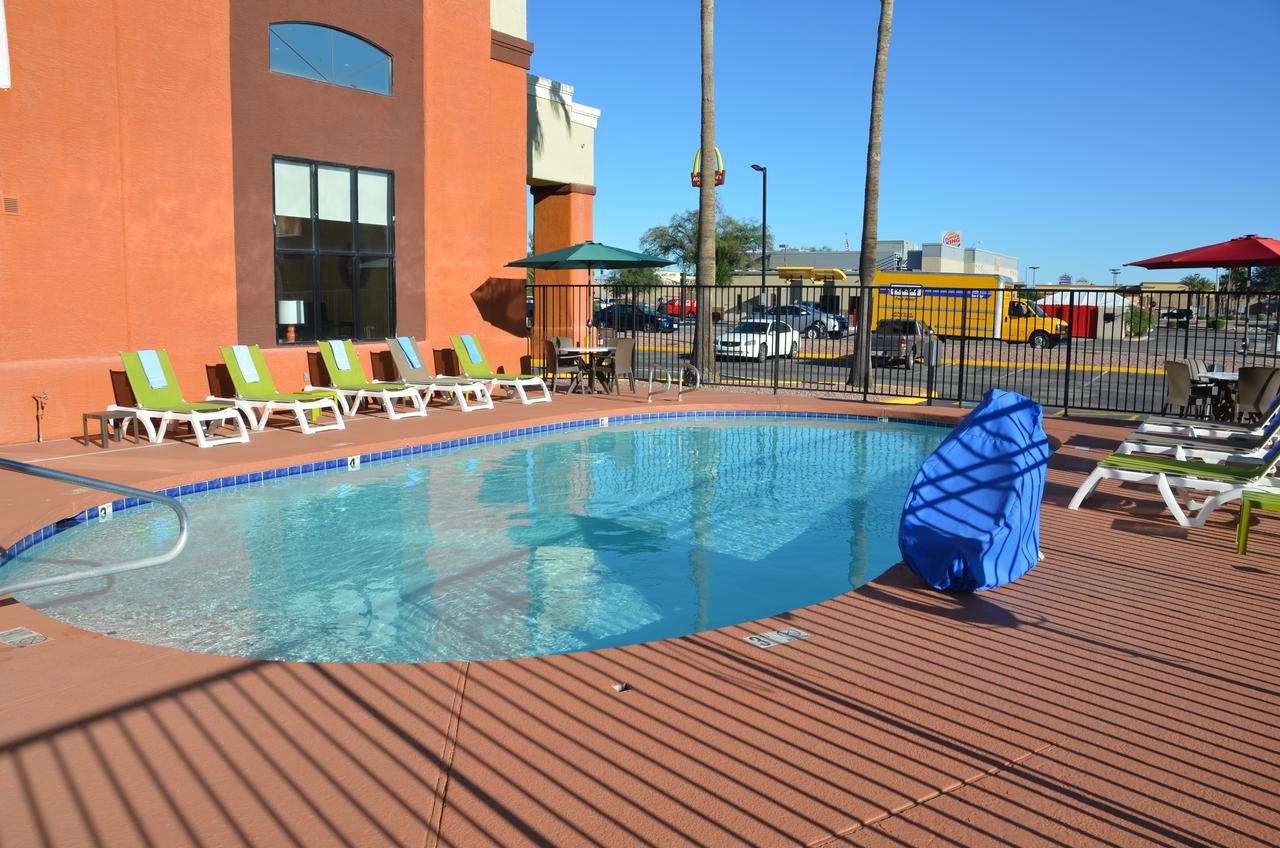 Days Inn & Suites By Wyndham Tucson/Marana - thumb 7